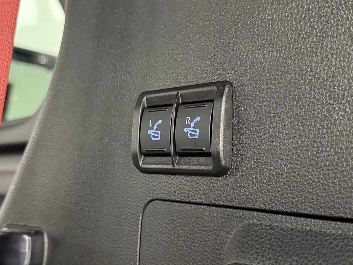 2024 Toyota Sequoia TRD Pro photo 33
