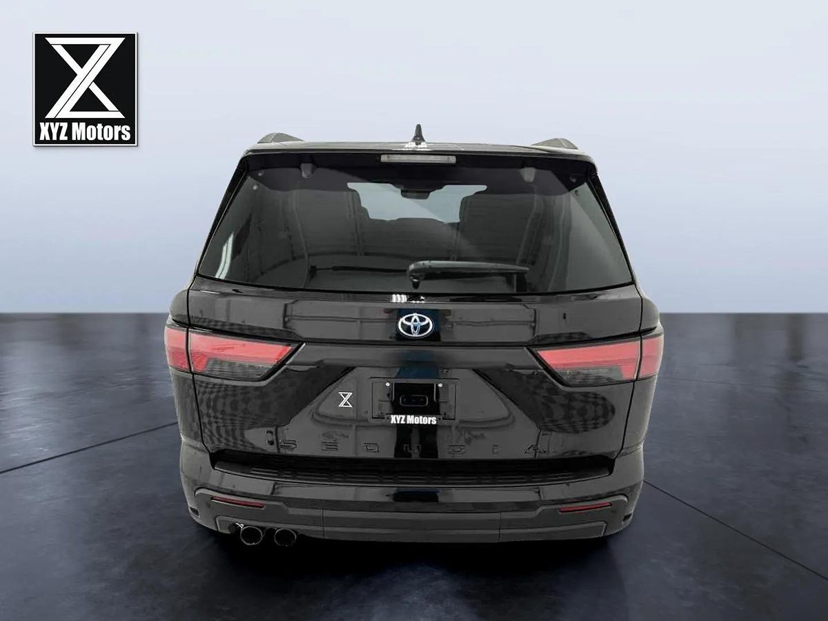 2024 Toyota Sequoia TRD Pro photo 5