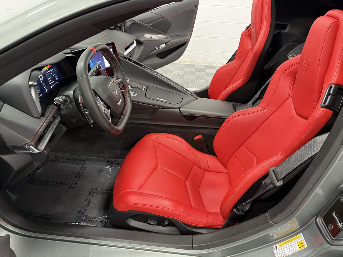 2024 Chevrolet Corvette 1LT photo 14