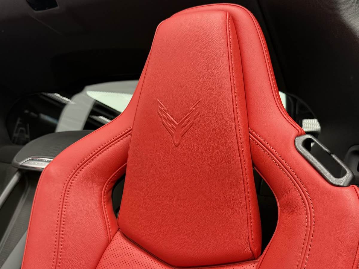 2024 Chevrolet Corvette 1LT photo 15