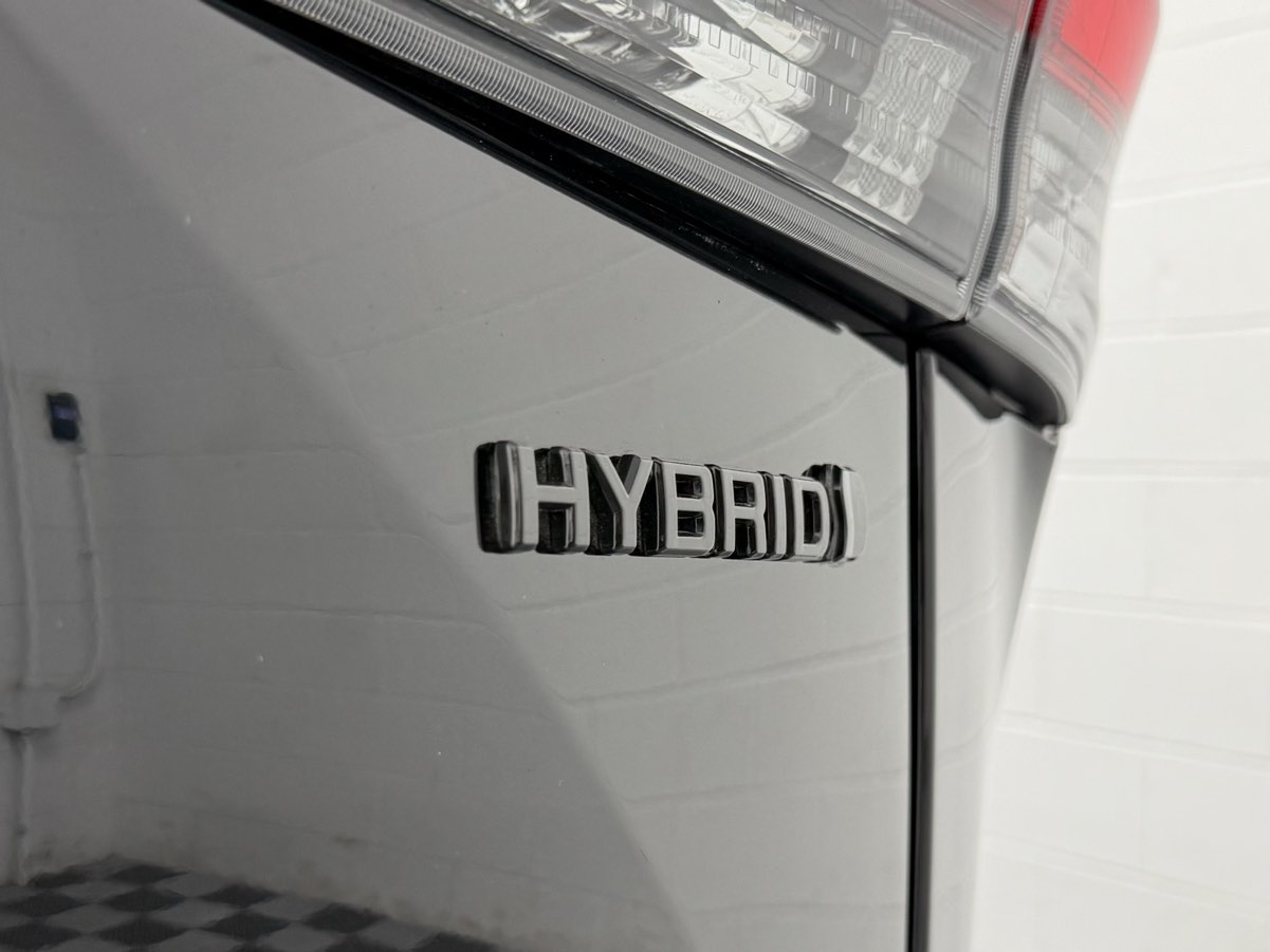 2023 Toyota Highlander Hybrid Platinum photo 5