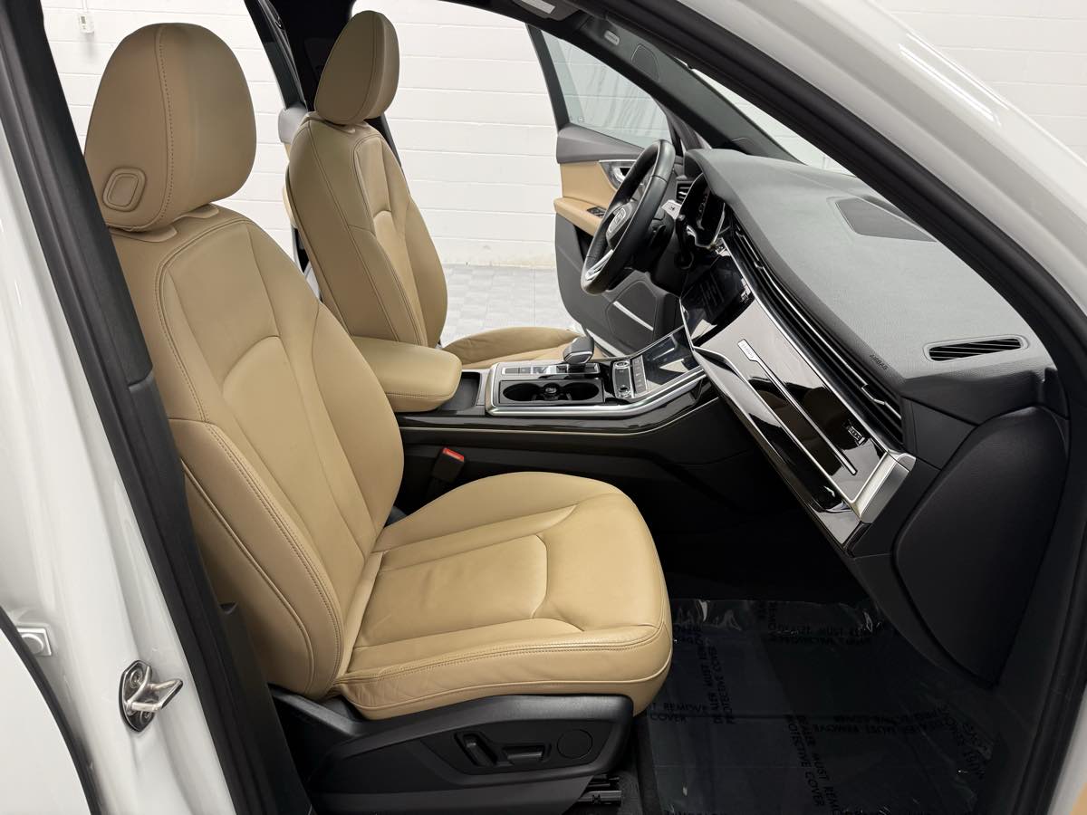 2022 Audi Q7 Premium Plus photo 15