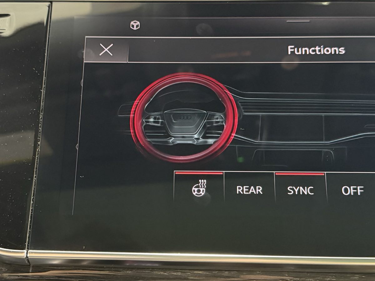 2022 Audi Q7 Premium Plus photo 23