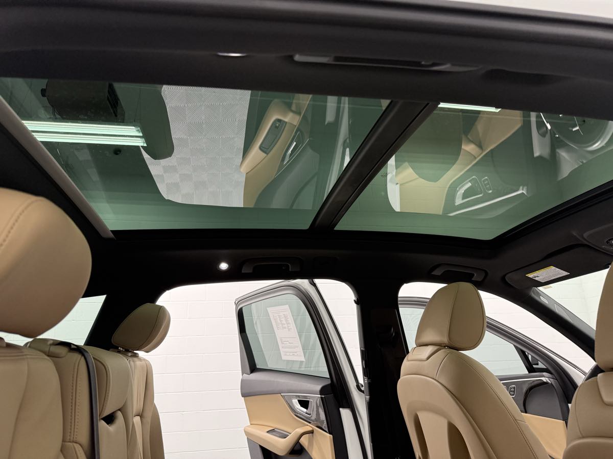 2022 Audi Q7 Premium Plus photo 27