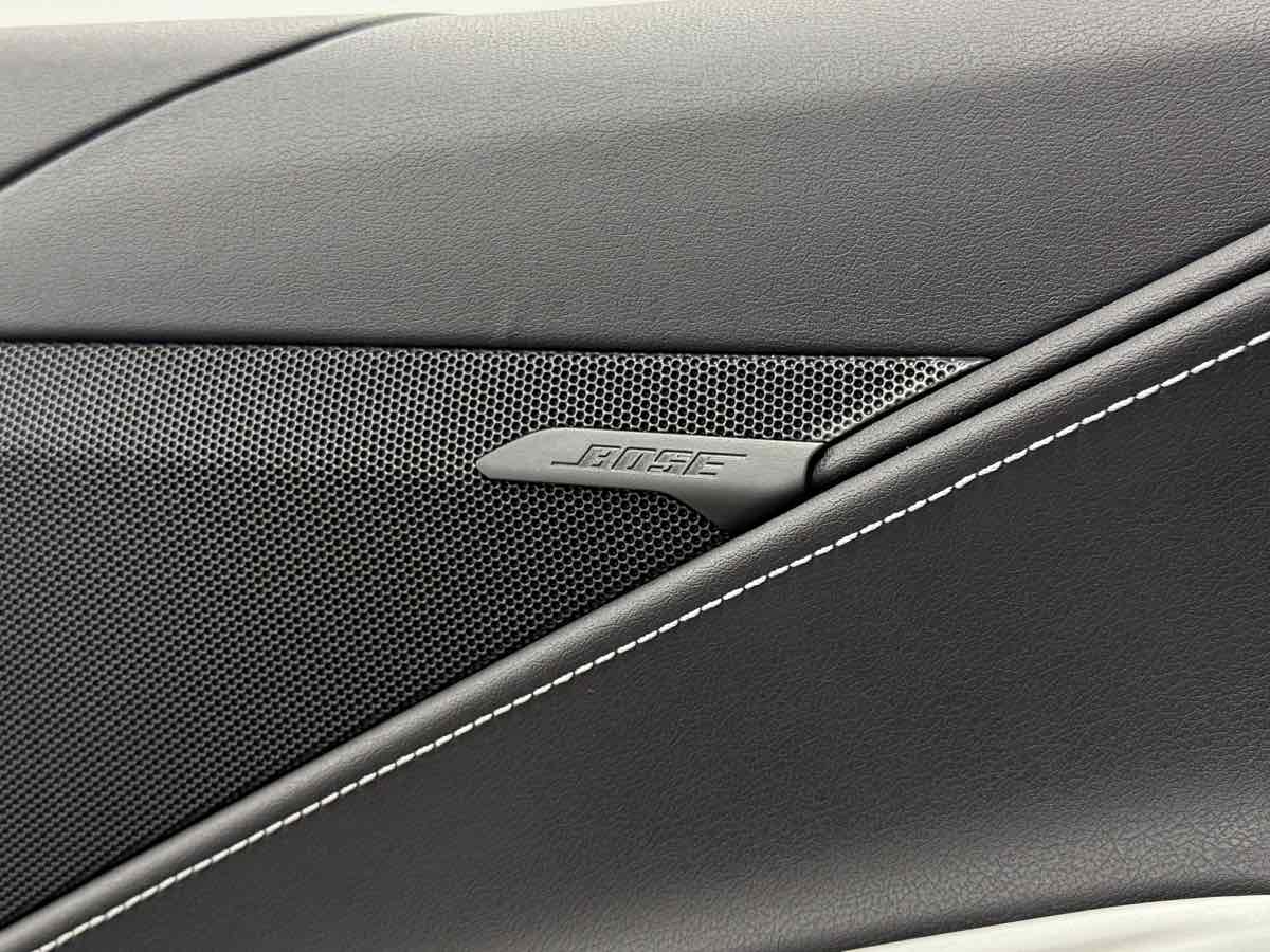 2023 Chevrolet Corvette 1LT photo 11