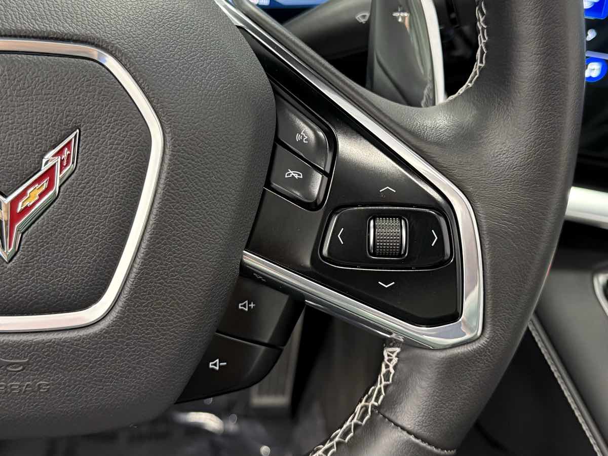 2023 Chevrolet Corvette 1LT photo 16