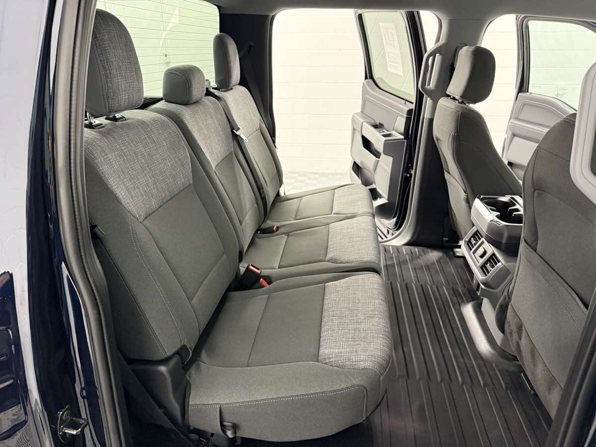 2023 Ford F-150 XLT photo 12