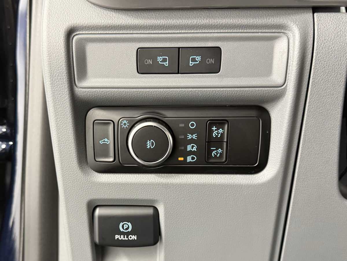 2023 Ford F-150 XLT photo 18