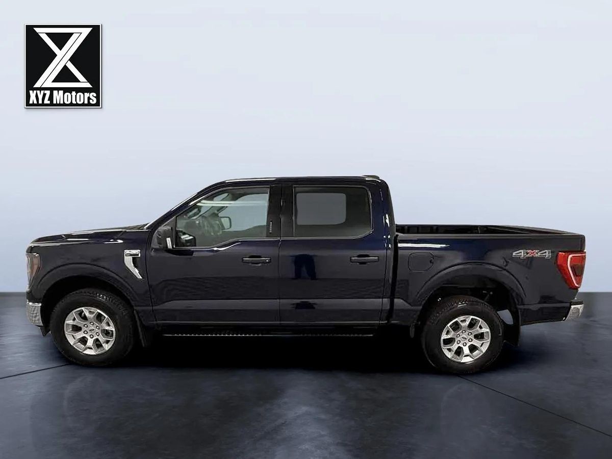 2023 Ford F-150 XLT photo 3