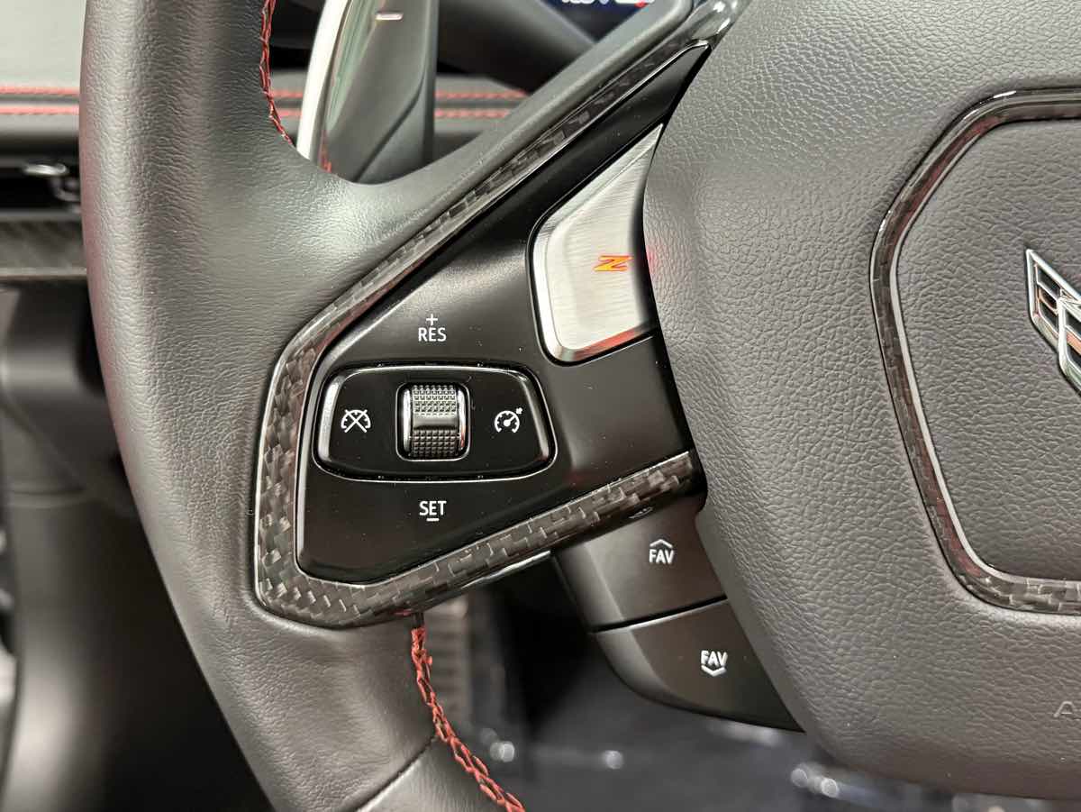 2023 Chevrolet Corvette 2LT photo 15