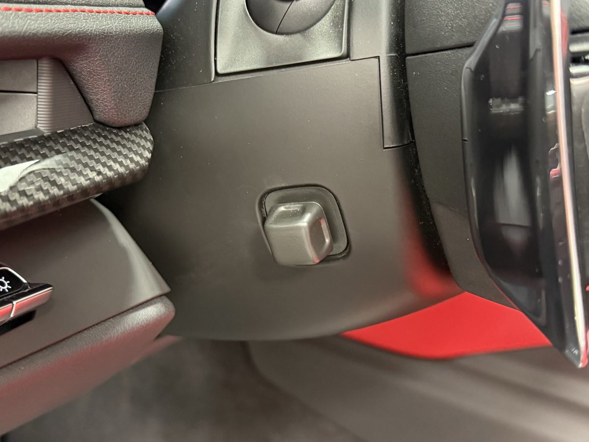 2023 Chevrolet Corvette 2LT photo 17