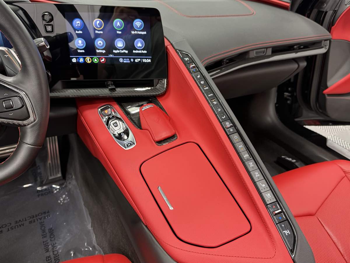 2023 Chevrolet Corvette 2LT photo 18
