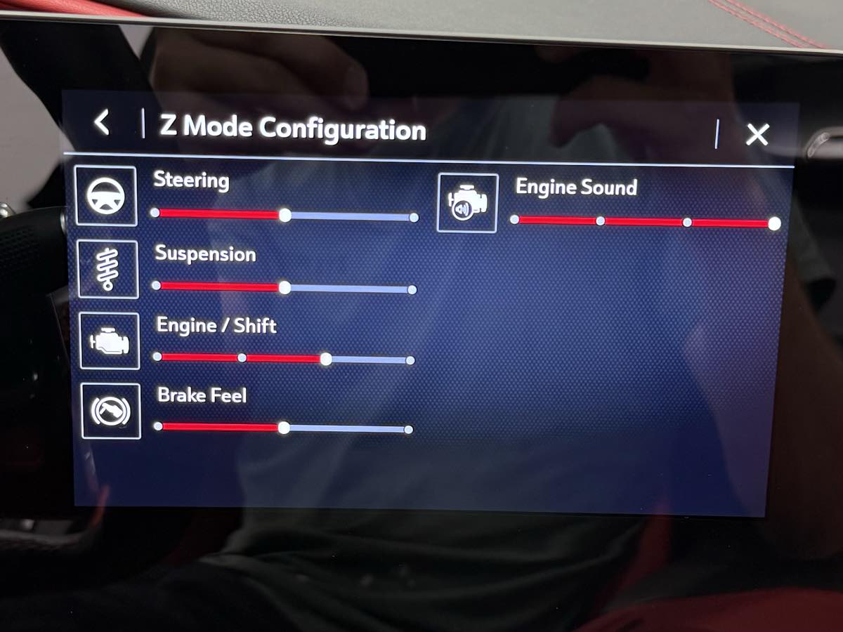 2023 Chevrolet Corvette 2LT photo 19