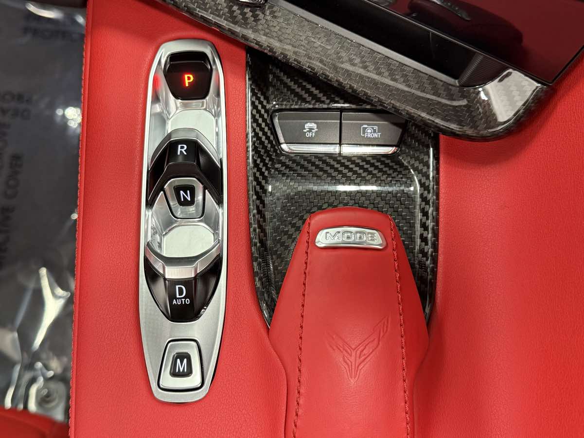 2023 Chevrolet Corvette 2LT photo 22