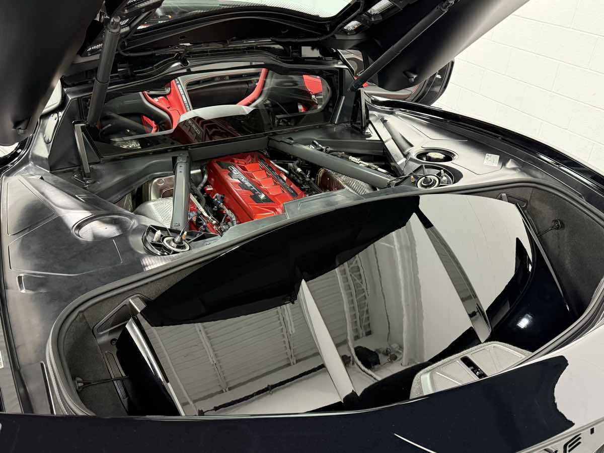 2023 Chevrolet Corvette 2LT photo 29