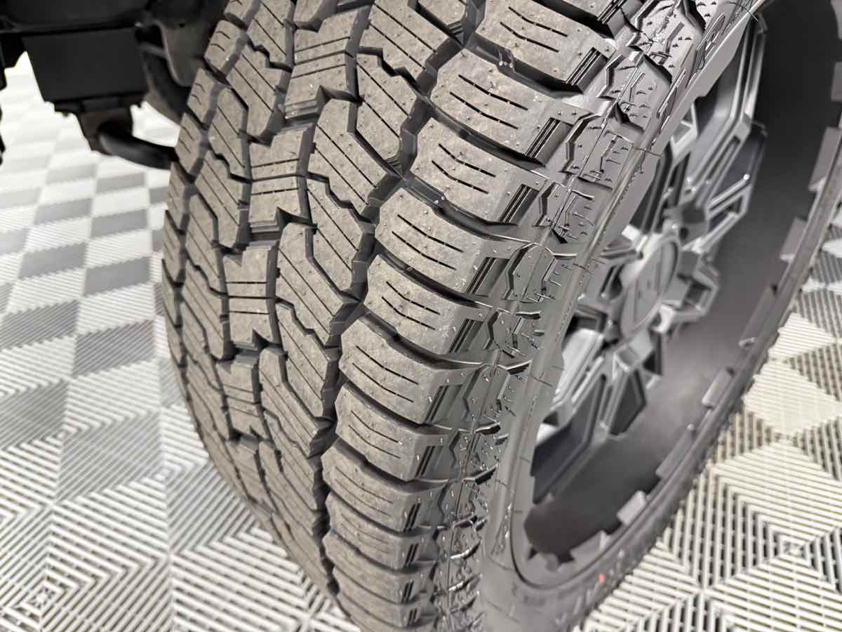 2021 Toyota Tundra Platinum Grade photo 32