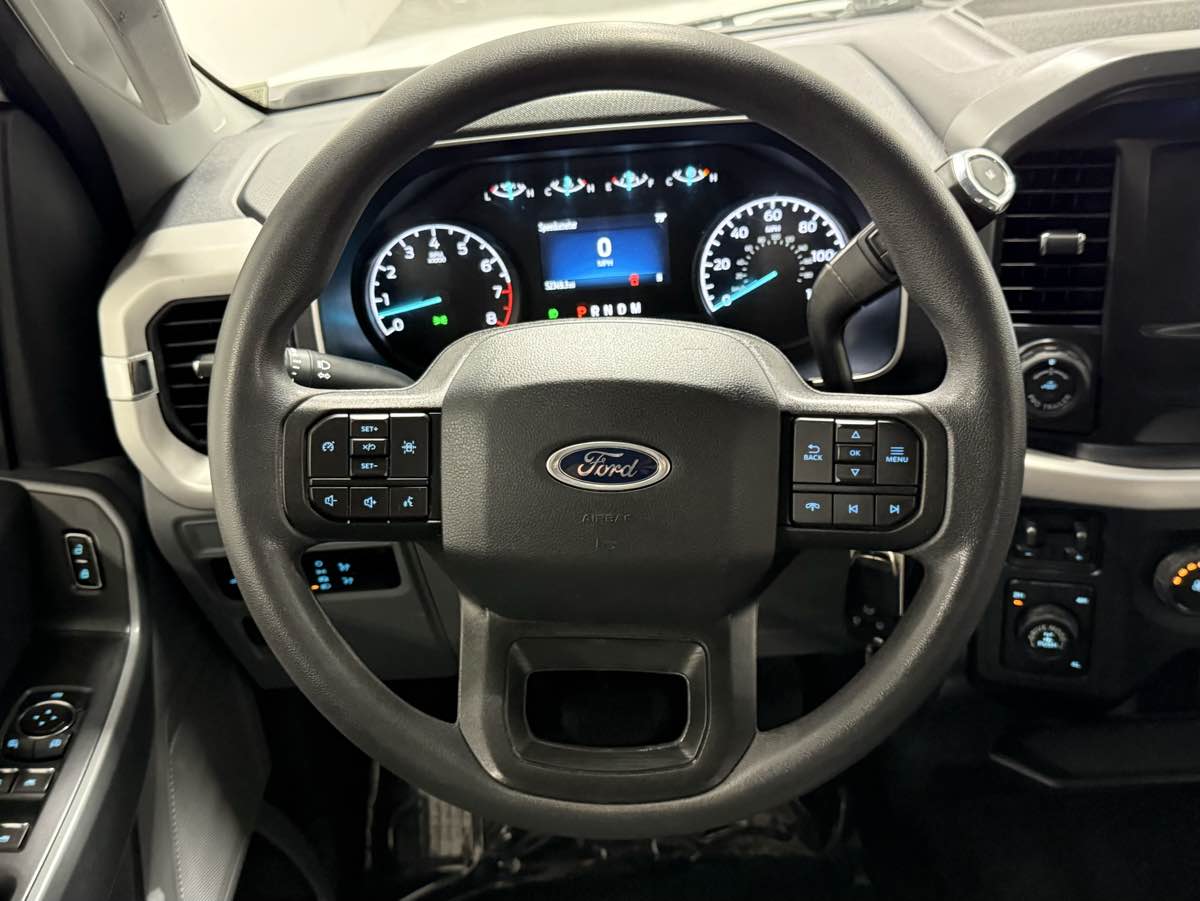 2022 Ford F-150 XLT photo 13