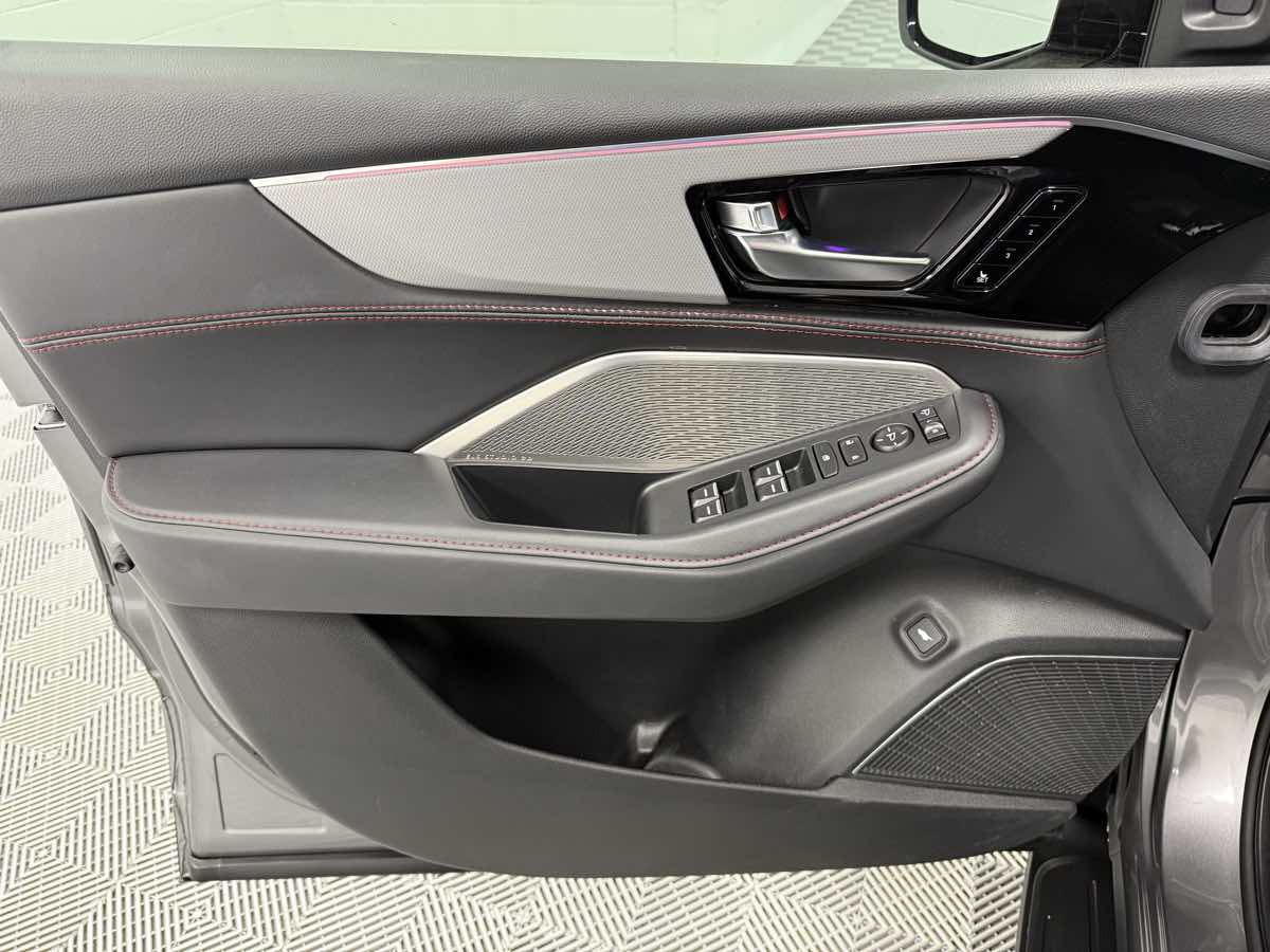 2024 Acura MDX SH-AWD A-Spec photo 9