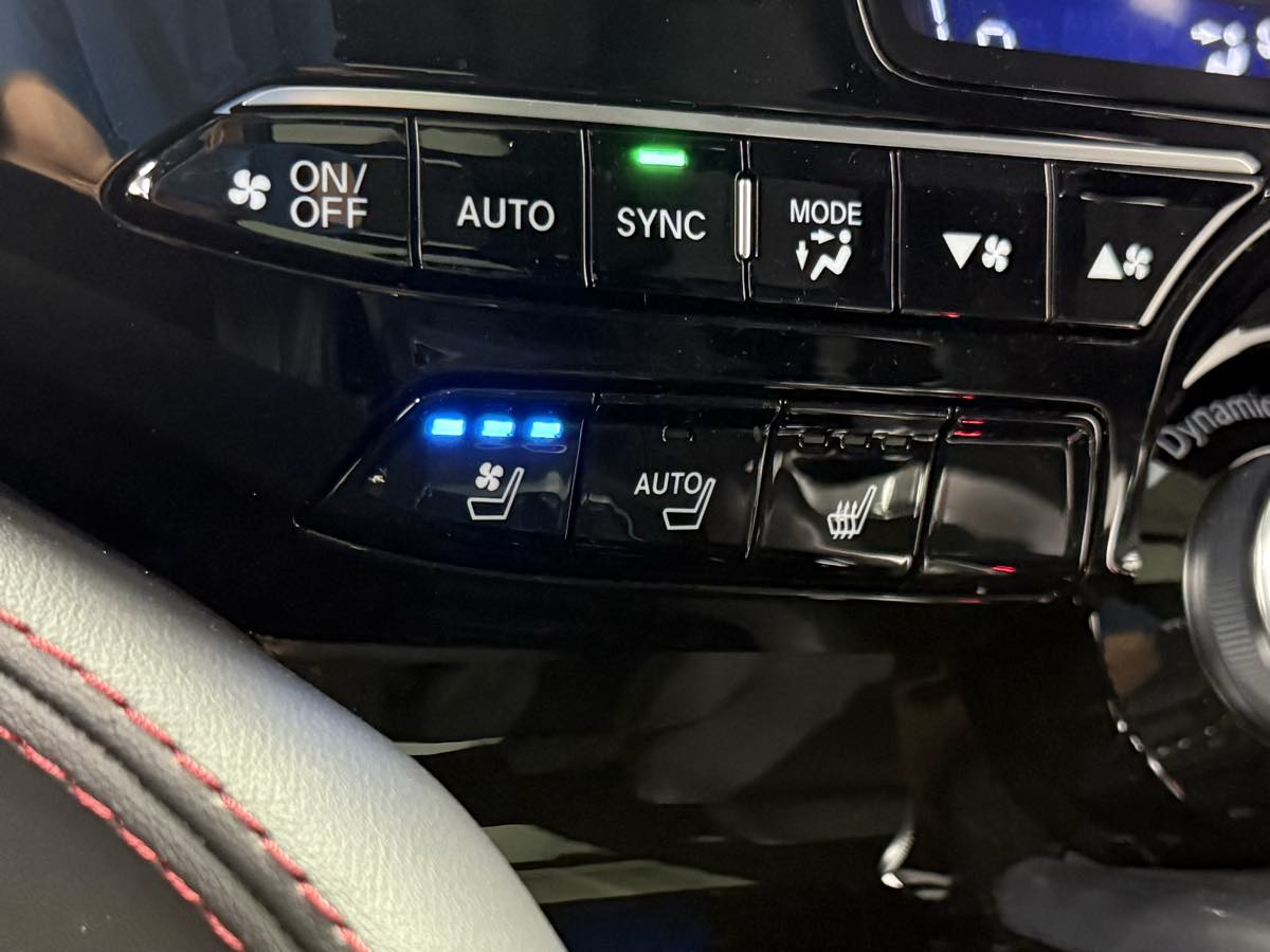 2024 Acura MDX SH-AWD A-Spec photo 28