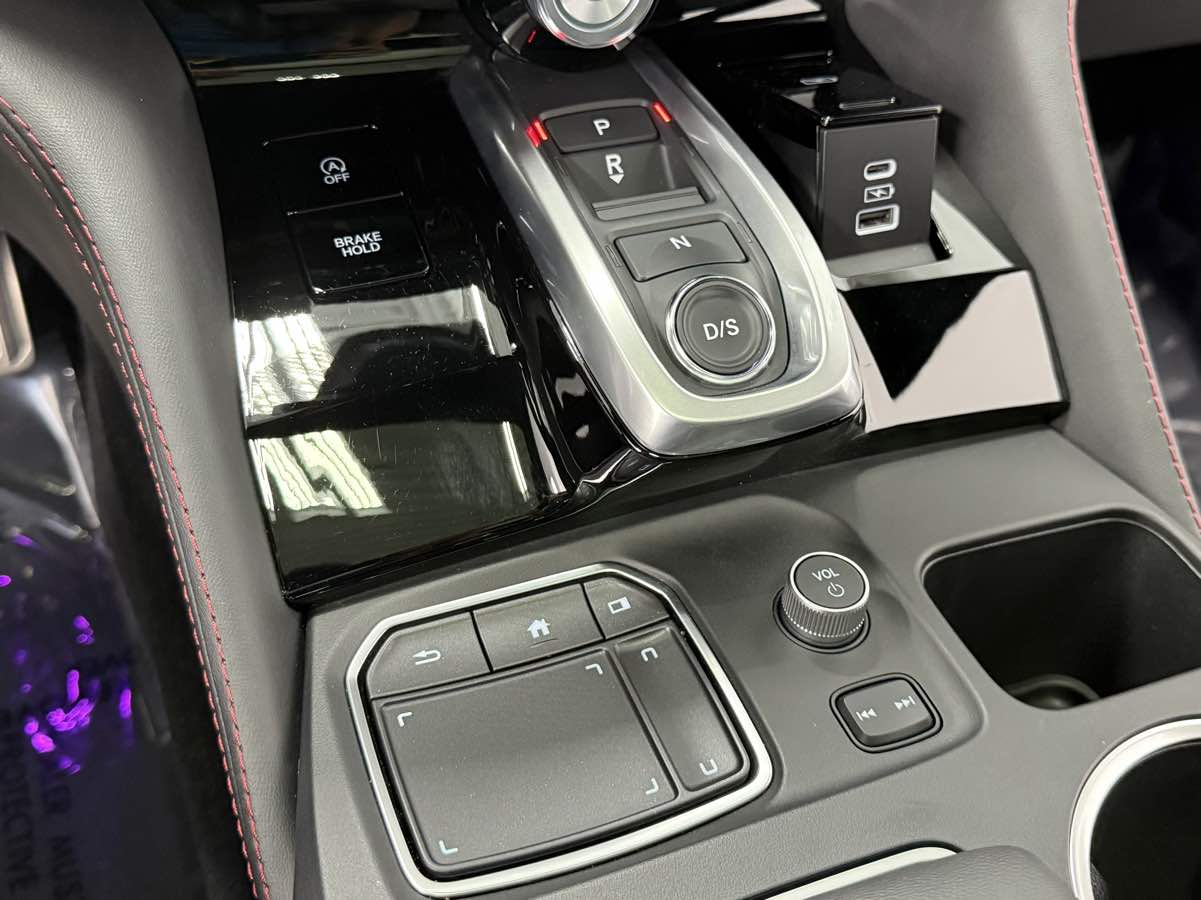 2024 Acura MDX SH-AWD A-Spec photo 29
