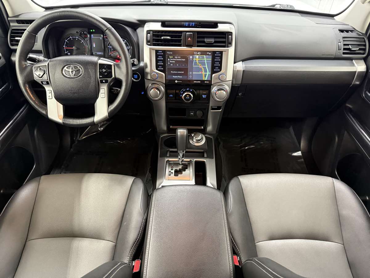 2024 Toyota 4Runner SR5 Premium photo 11