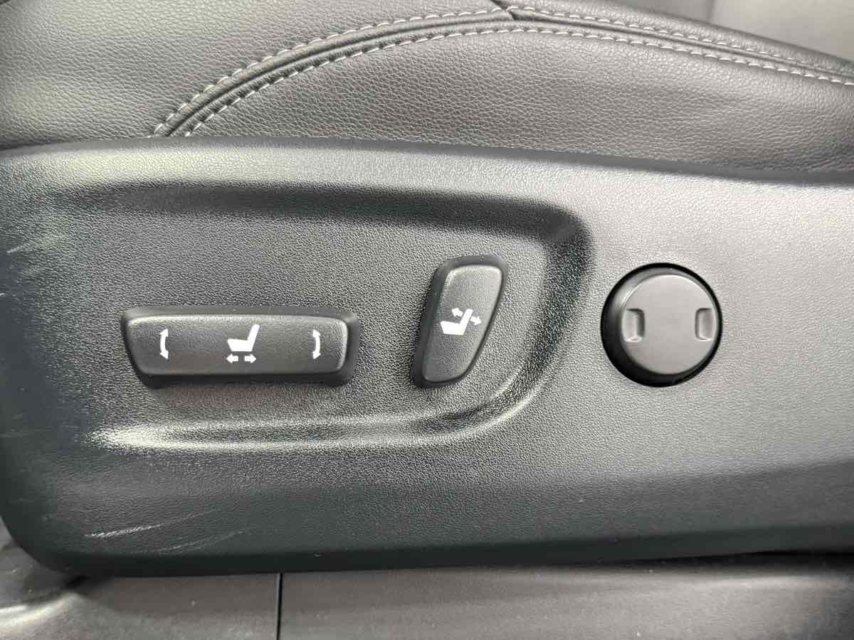 2024 Toyota 4Runner SR5 Premium photo 26