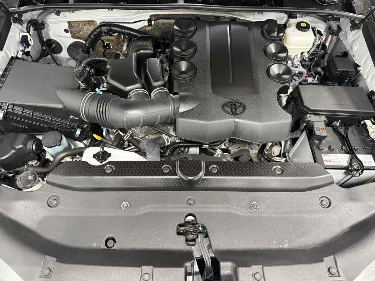 2024 Toyota 4Runner SR5 Premium photo 29