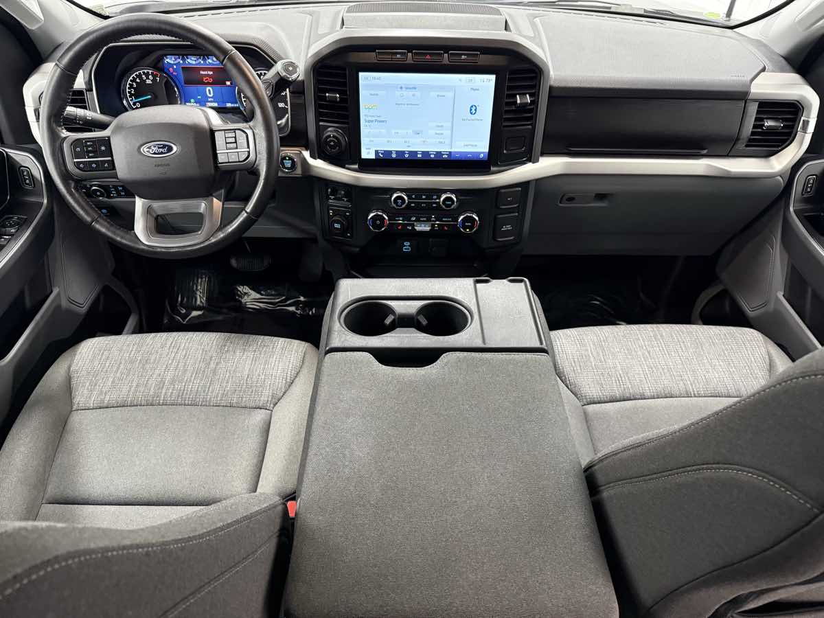 2022 Ford F-150 XLT photo 11
