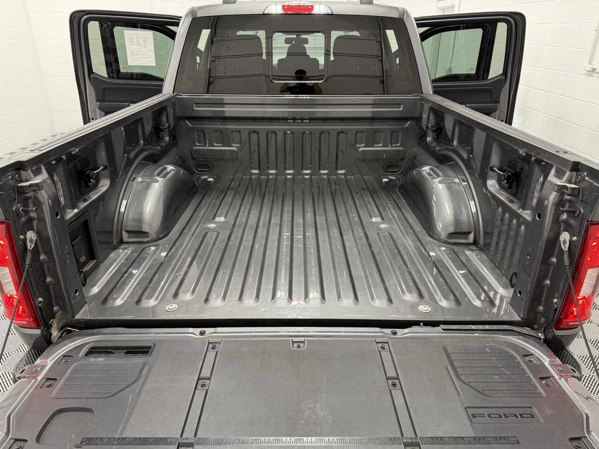 2022 Ford F-150 XLT photo 26