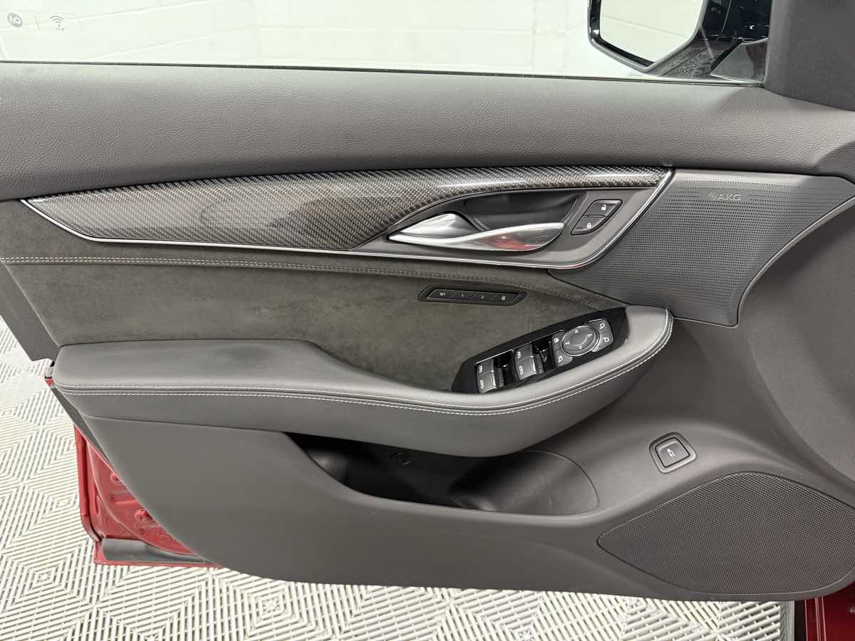 2023 Cadillac CT5 photo 11