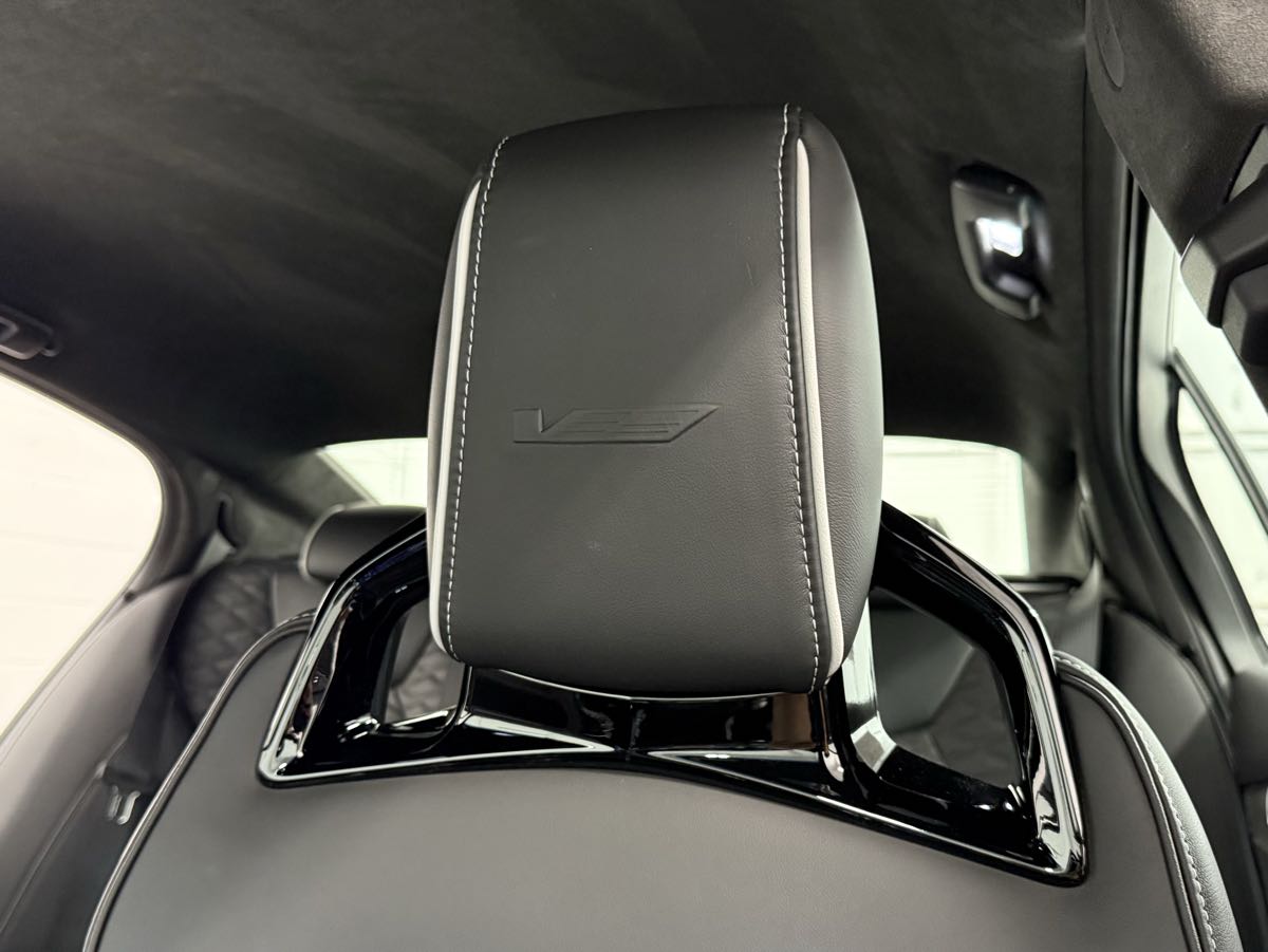 2023 Cadillac CT5 photo 17