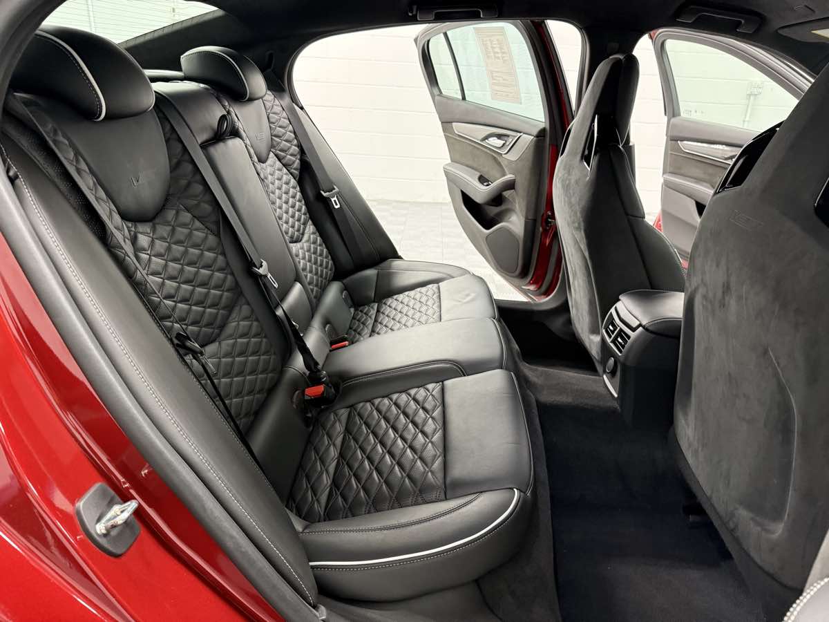 2023 Cadillac CT5 photo 19