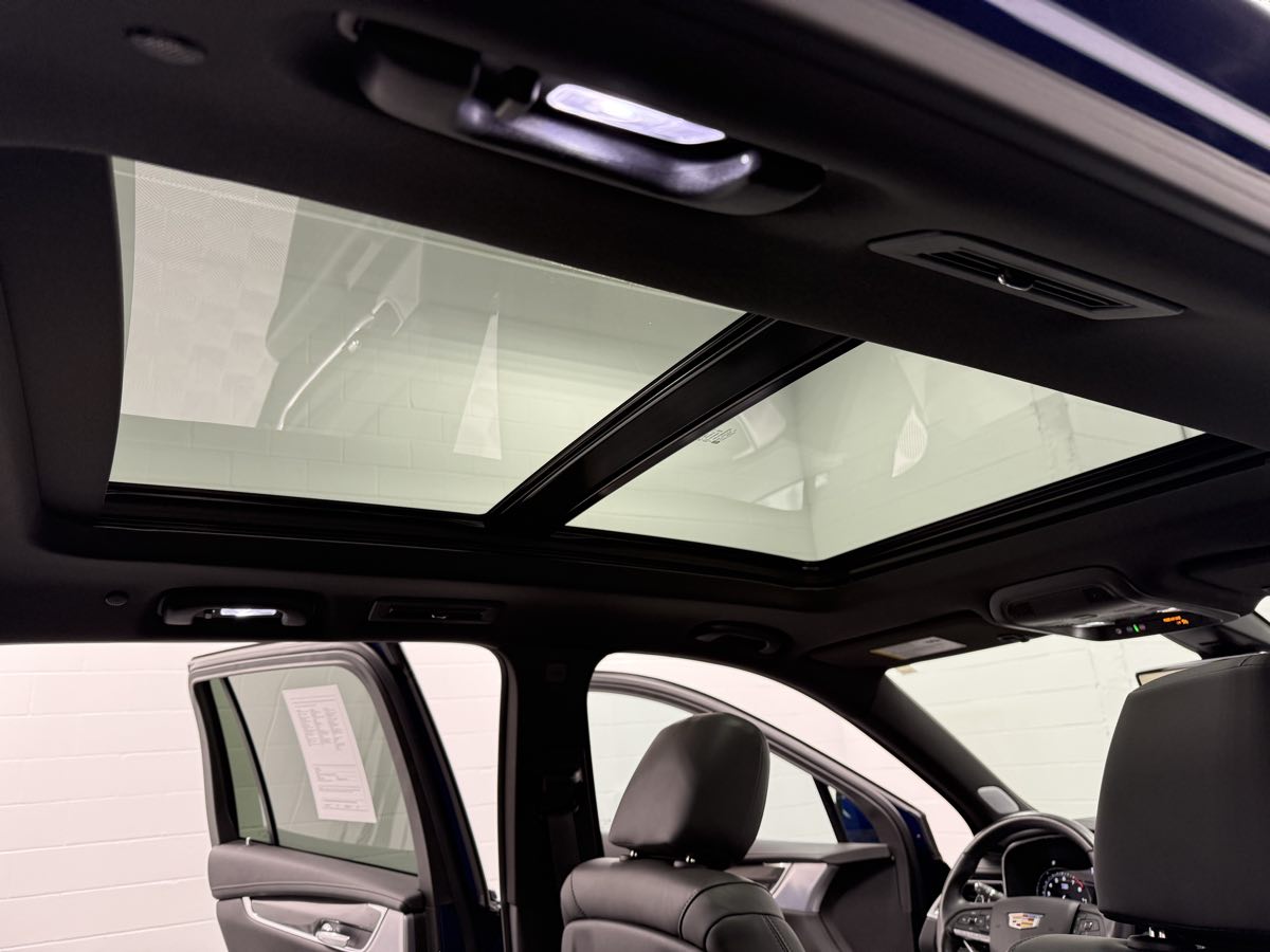 2024 Cadillac XT6 Sport photo 27