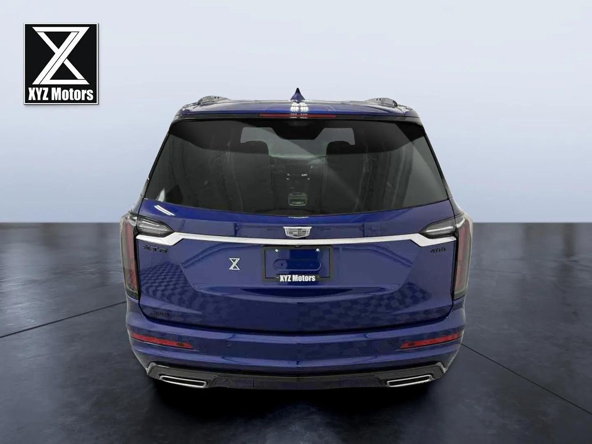 2024 Cadillac XT6 Sport photo 4