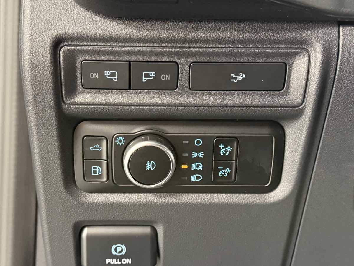 2023 Ford F-150 XLT photo 18