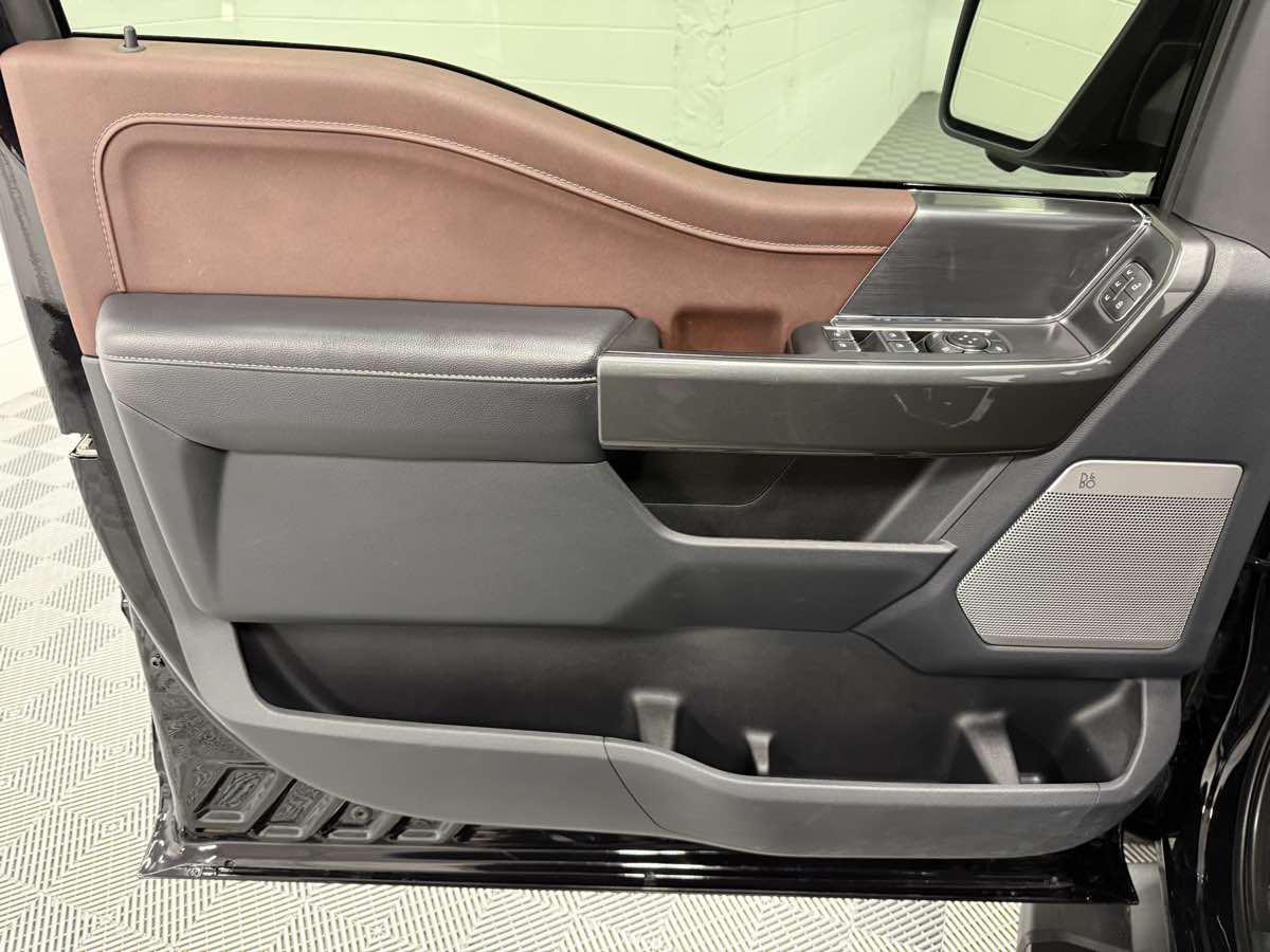 2022 Ford F-150 Lariat photo 9