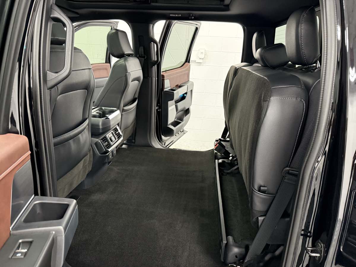 2022 Ford F-150 Lariat photo 13