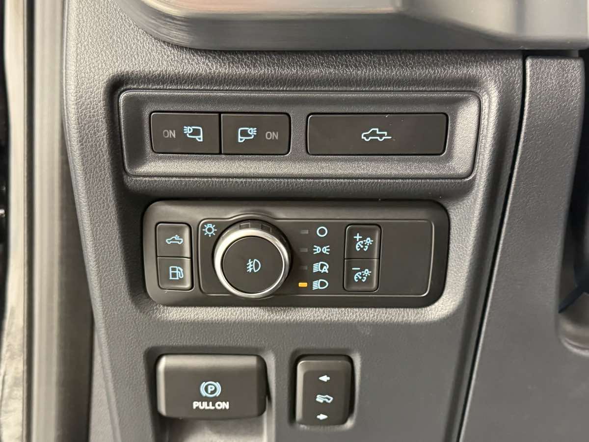 2022 Ford F-150 Lariat photo 20