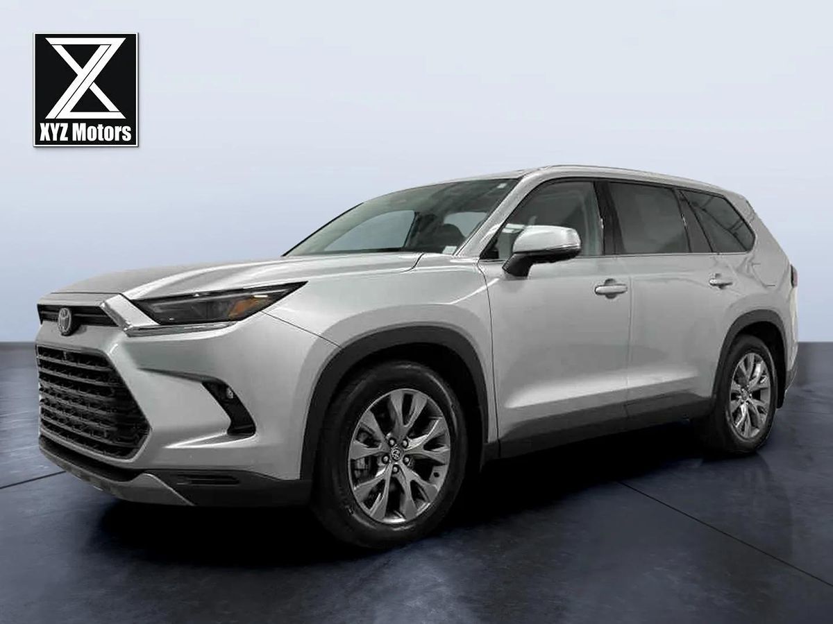 2024 Toyota Grand Highlander Hybrid Limited photo 2