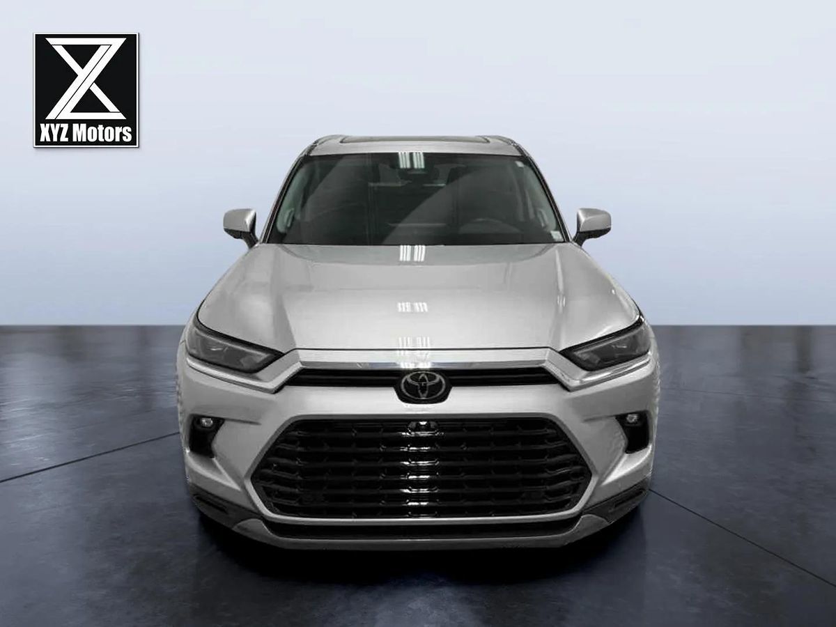 2024 Toyota Grand Highlander Hybrid Limited photo 8