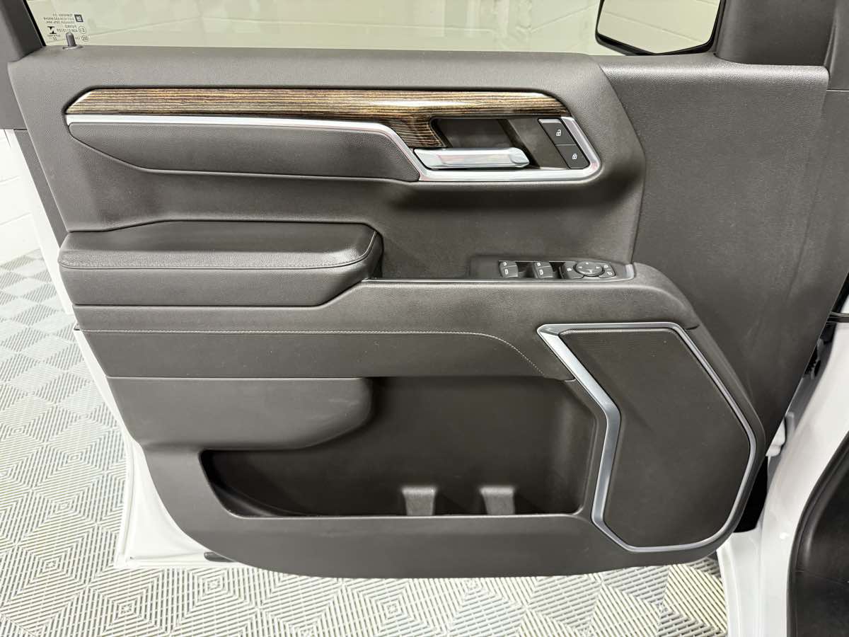 2023 Gmc Sierra 1500 Elevation photo 9