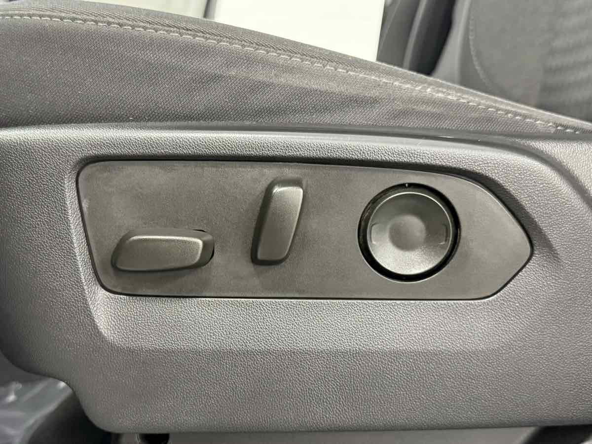 2023 Gmc Sierra 1500 Elevation photo 23