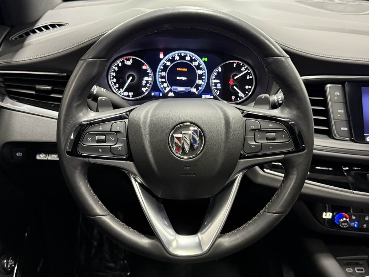 2024 Buick Enclave Avenir photo 17