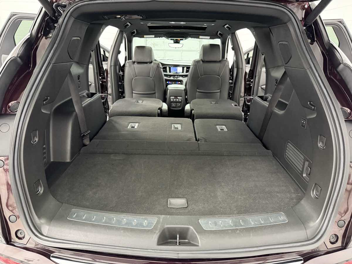 2024 Buick Enclave Avenir photo 34