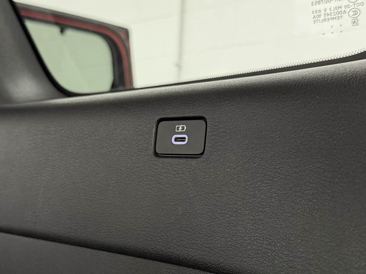 2024 Mazda CX-90 3.3 Turbo Preferred Plus photo 29