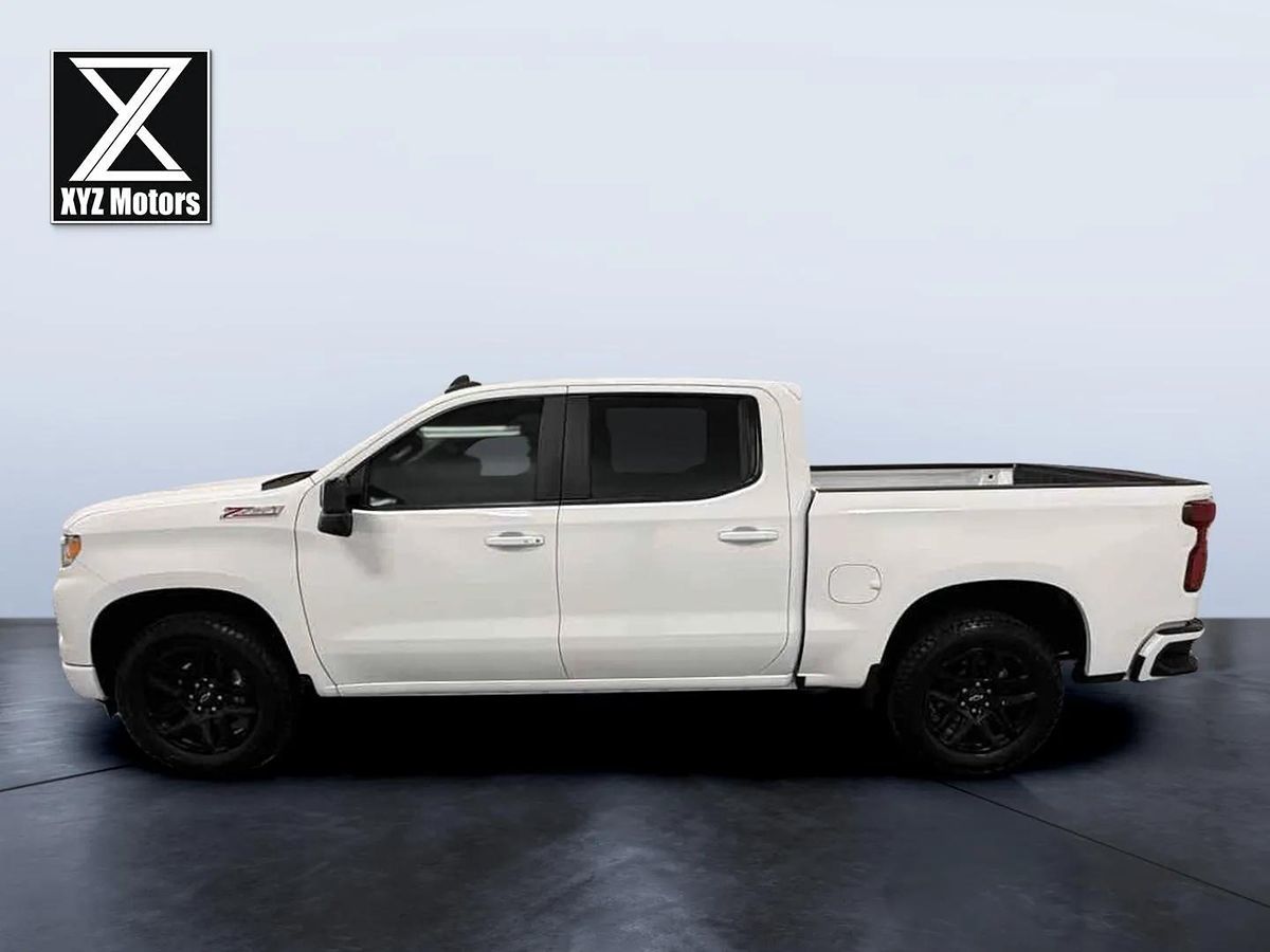 2024 Chevrolet Silverado 1500 RST photo 3