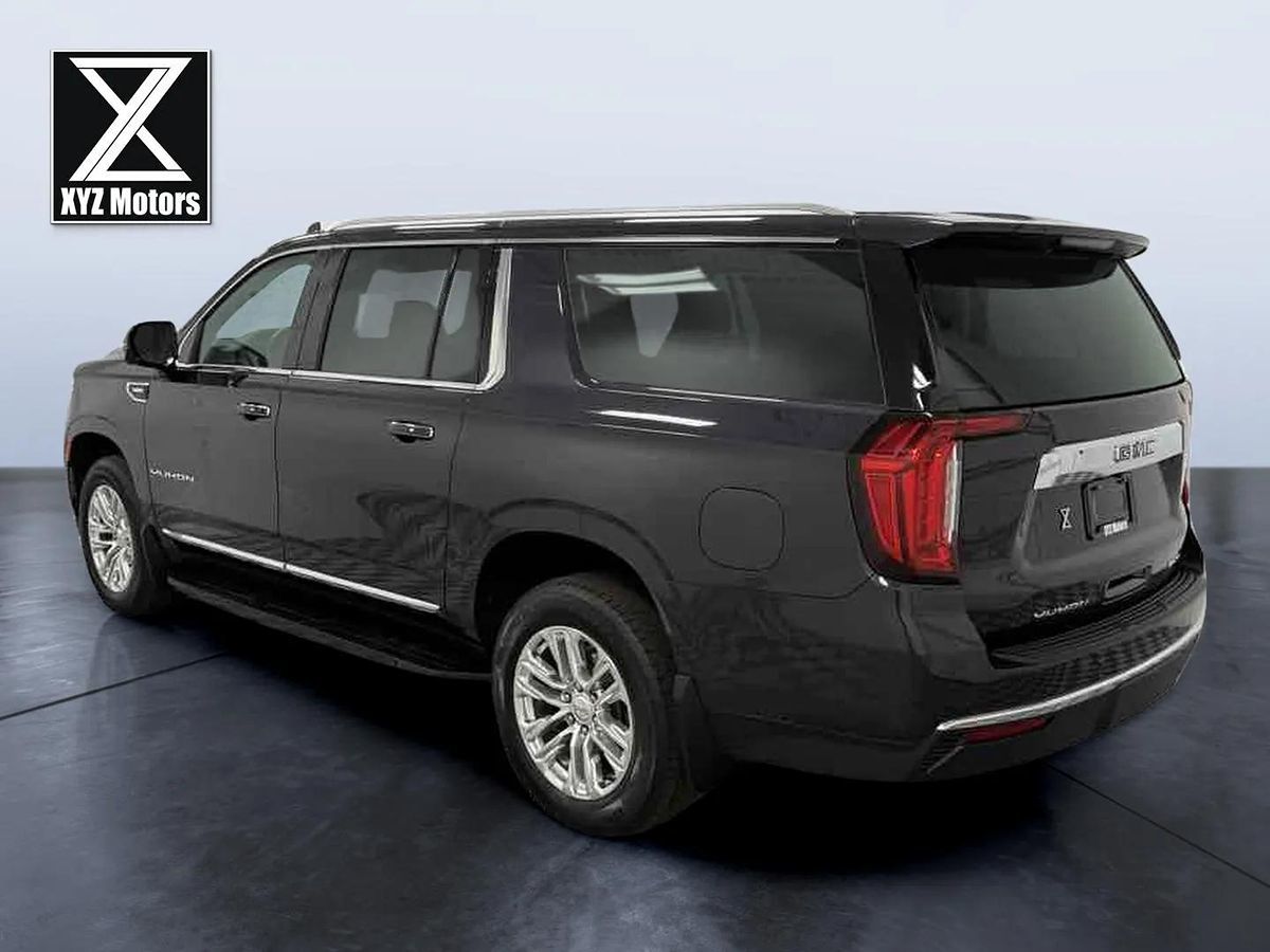 2023 Gmc Yukon XL SLT photo 4