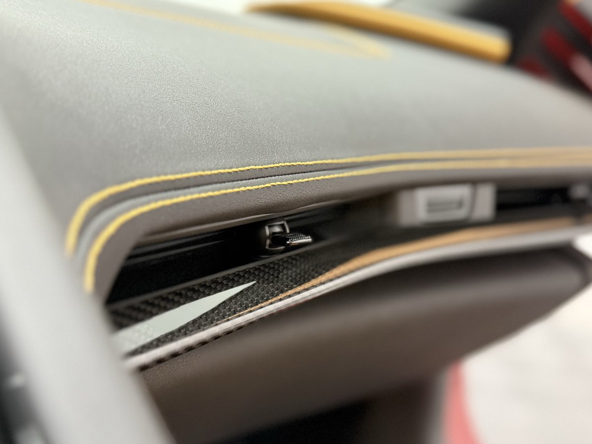 2023 Chevrolet Corvette 2LT photo 19