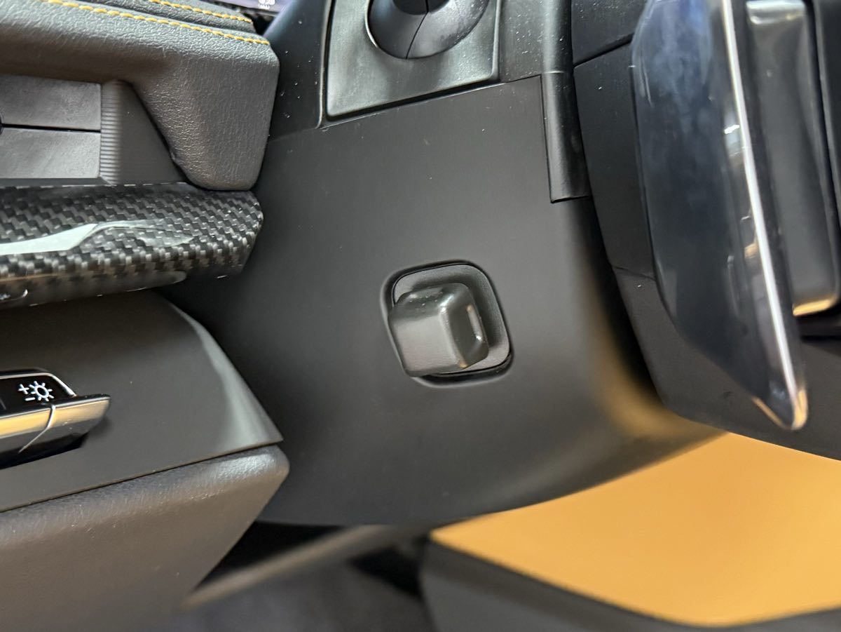 2023 Chevrolet Corvette 2LT photo 22