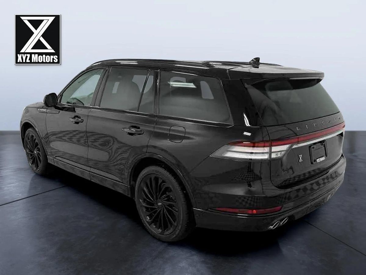 2022 Lincoln Aviator Reserve photo 3